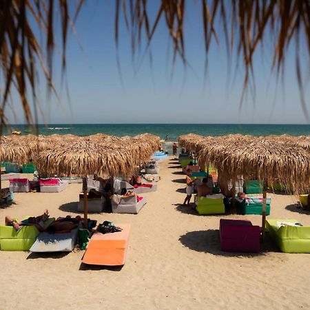 דירות Năvodari Mamaia Nord מראה חיצוני תמונה